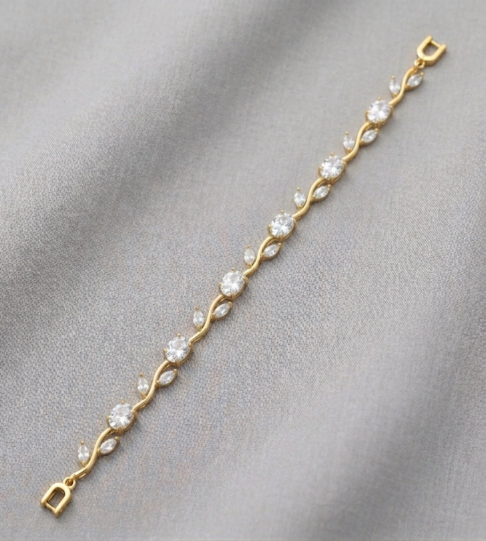 The Enchanted Tulip Floral Vine Bracelet – Gold-Tone