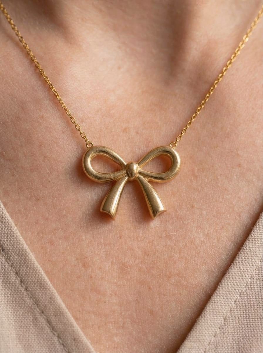 The Aurora Anti-Tarnish Bow Necklace