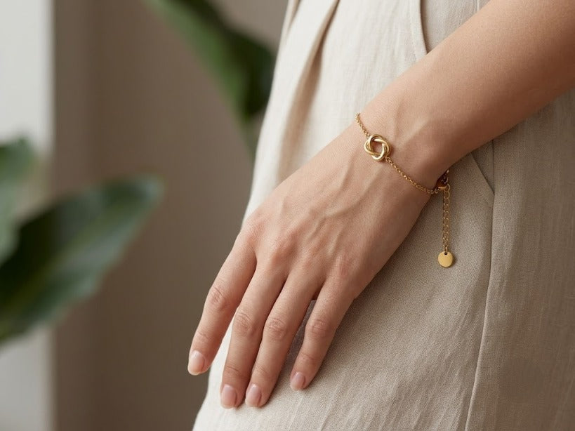 Infinity Knot Bracelet – Anti Tarnish Bracelet
