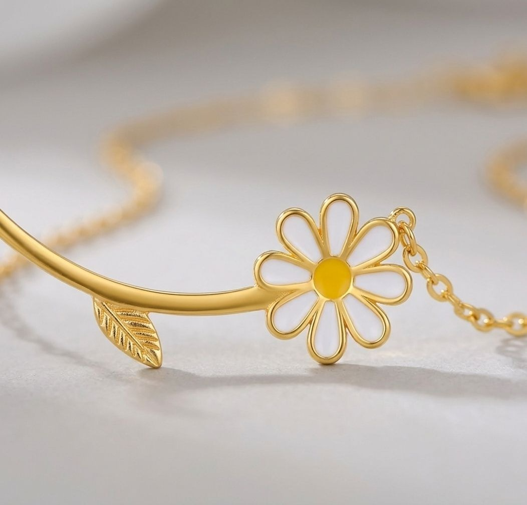 The Blooming Daisy Minimalist Anti-Tarnish Necklace – Gold-Tone